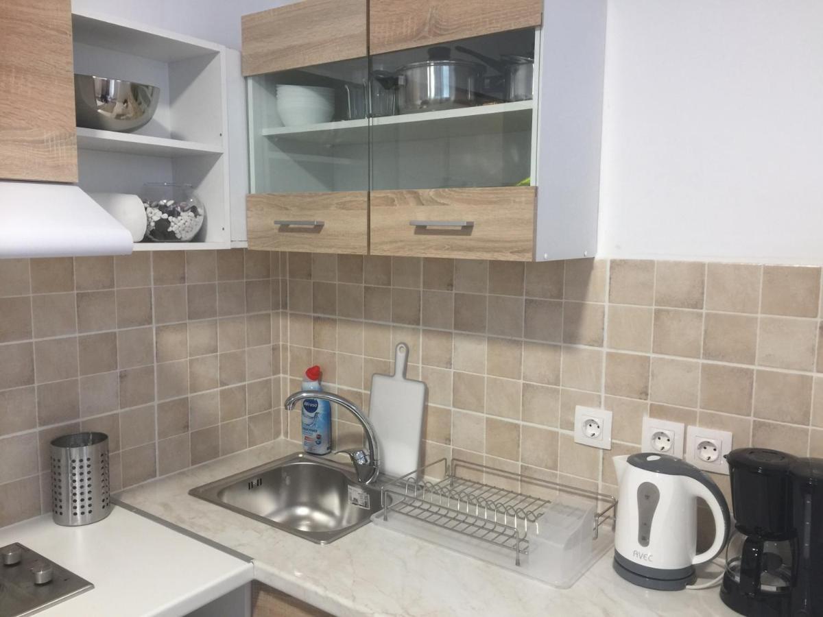 Loutraki Hostel 외부 사진